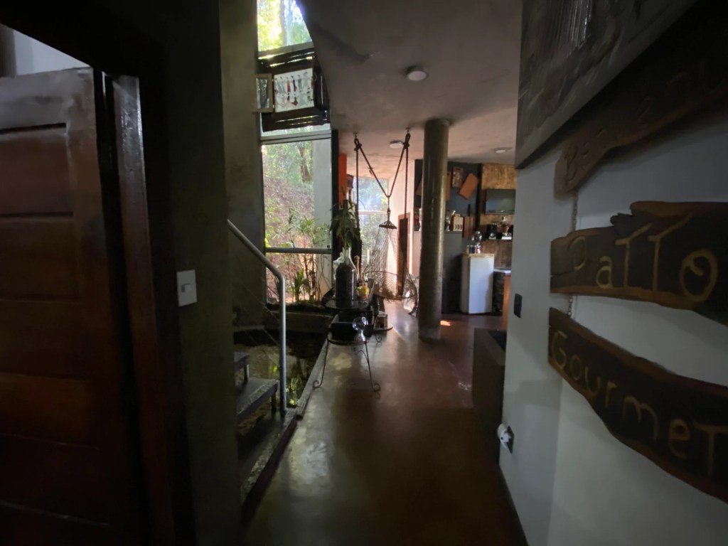 Casa-de-Luxo-08-Quartos-com-Suite-–-Brumadinho-6-scaled (1)